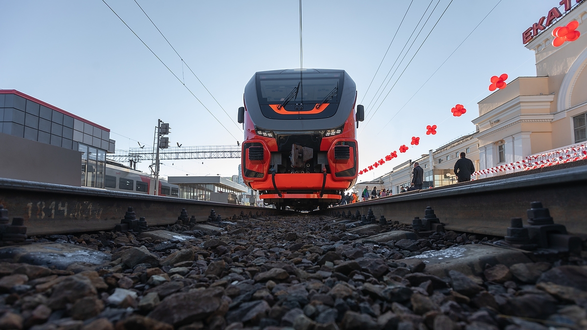 Мэр Екатеринбурга заявил, что проект наземного метро поставили на паузу