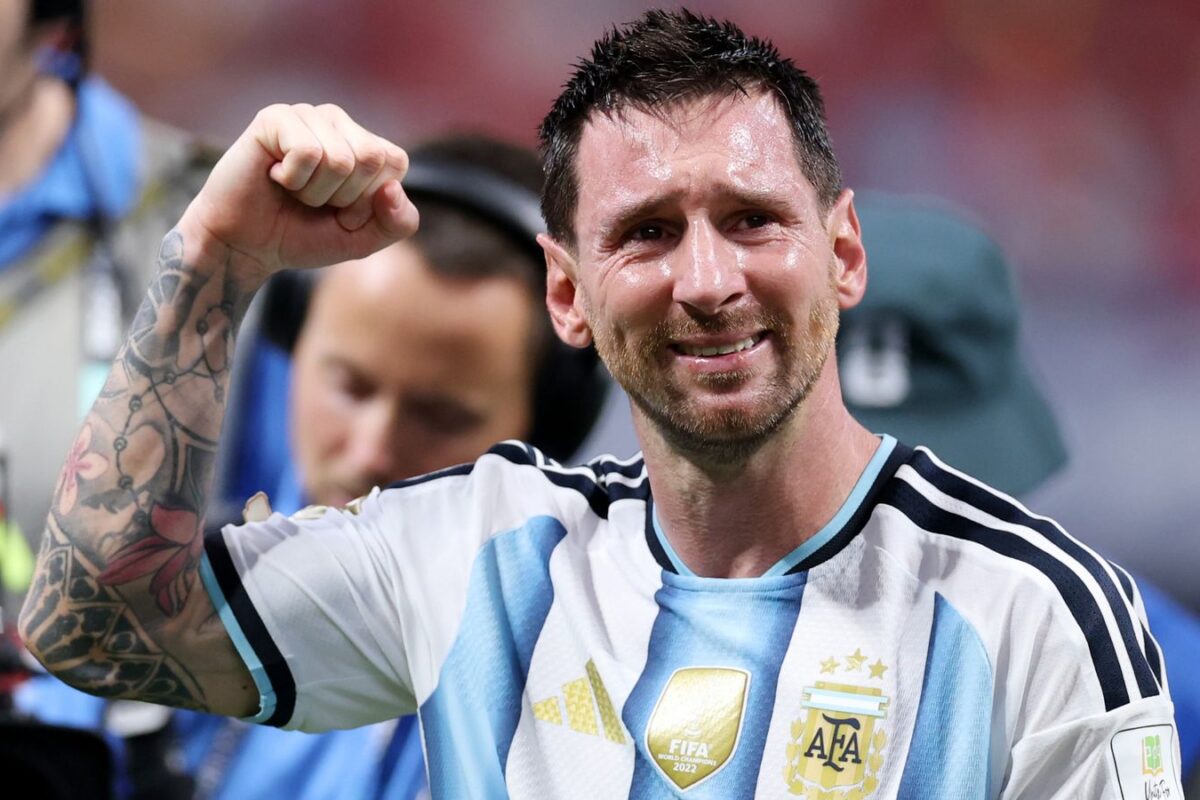 messi-nazval-neveroyatnym-kambek-argentiny-v-matche-s-egiptom