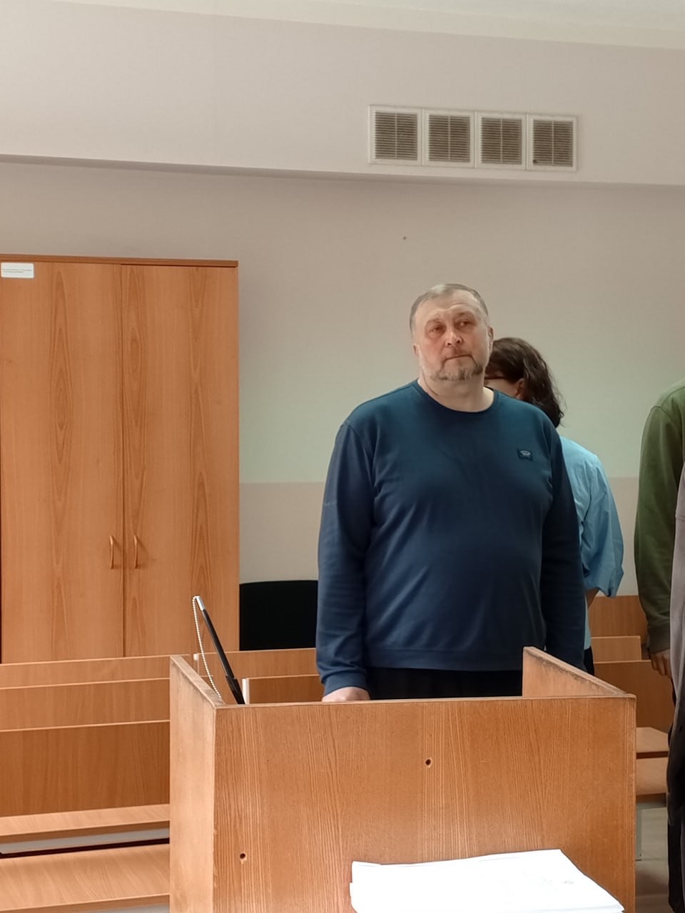 Суд отправил в колонию бывшего борца с проституцией за крышевание сутенеров