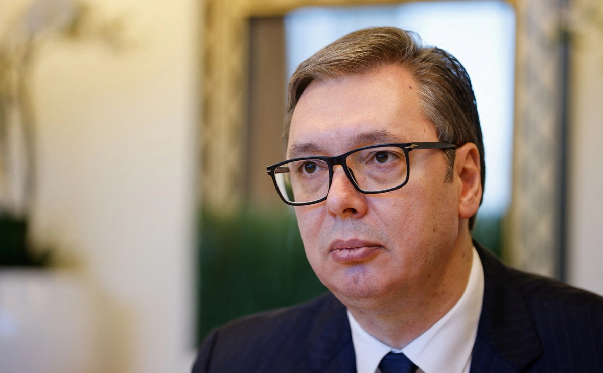 Президент Сербии ушел в отставку. И еще семь новостей ночи
